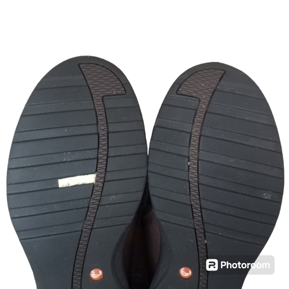 Clarks Womens Un Adorn Zip Size 10M - Picture 15 of 16